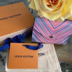 Louis Vuitton Victorine Wallet Tropical Leather